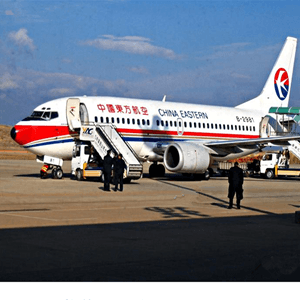 日照空运航空快运业稳步发展的原因是什么？